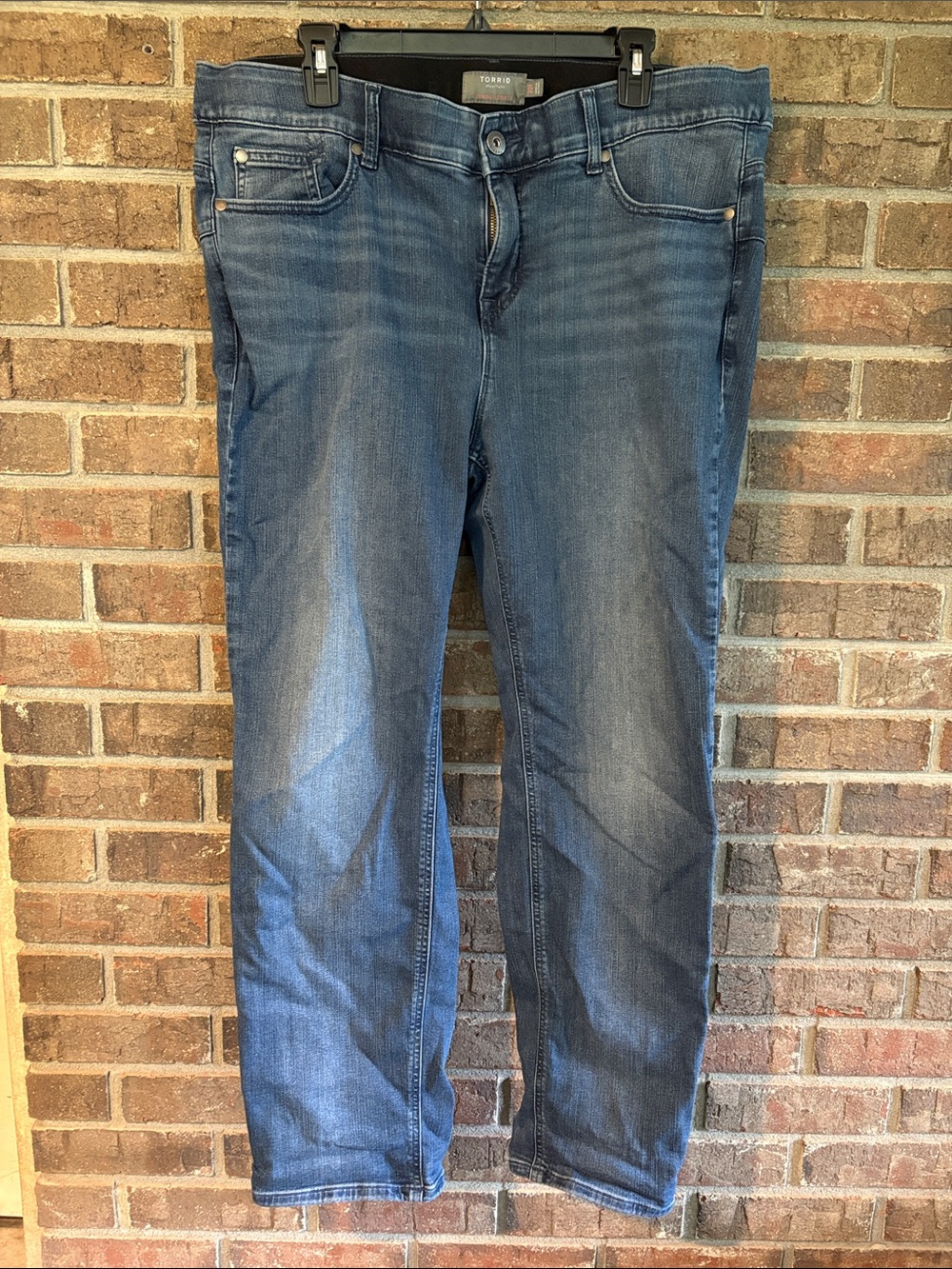torrid Straight Leg Stretch Jeans in Blue Wash